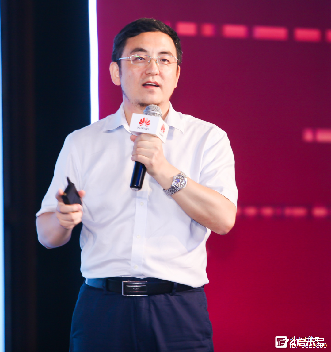 华为数字能源,“绿色+智能”赋能数据中心 华为数字能源,“绿色+智能”赋能数据中心