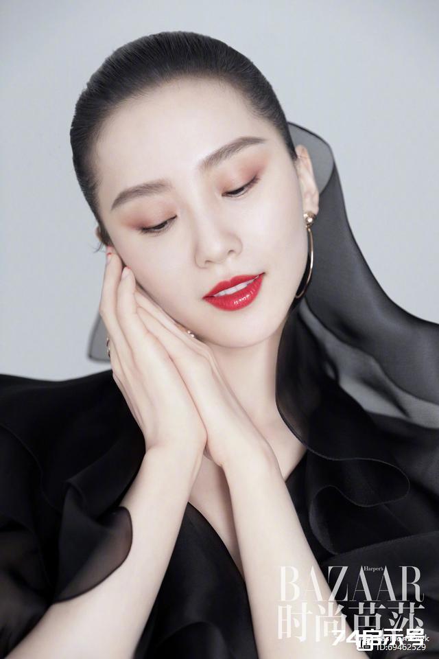 刘诗诗气质好绝！时尚芭莎3月刊释出，手绘封面化身淡彩写意女神