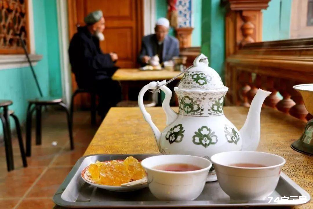 新疆人的保温杯里都装着什么茶？
