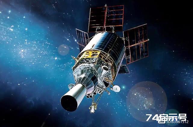 22马赫极速冲向地球！战略卫星被烧成空气，洲际导弹克星陨落