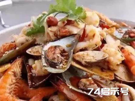干锅海鲜，什锦虾仁，香酥嫩牛卷的做法这几道家常菜的做法