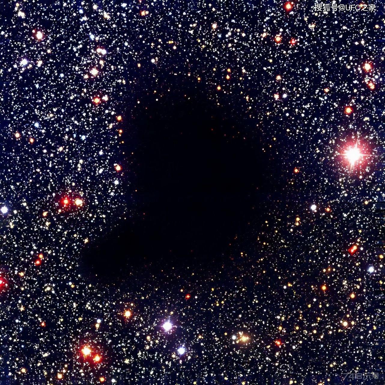 什么是宇宙空洞？孤独的牧夫座空洞：3.3亿光年内只有60个星系