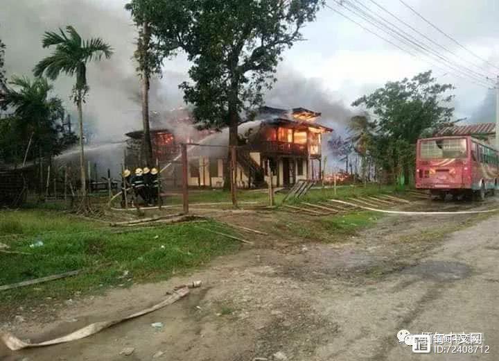缅甸军方与若开军持续交战，有重武器炮弹掉入村庄内爆炸