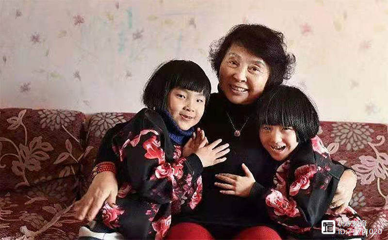 12年前60岁失独母亲生下双胞胎，如今她们怎么样了？