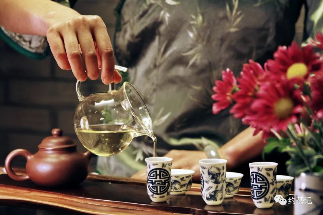 10条家用喝茶礼仪，简单不繁琐，实用不做作，伴你过一个温馨的春节