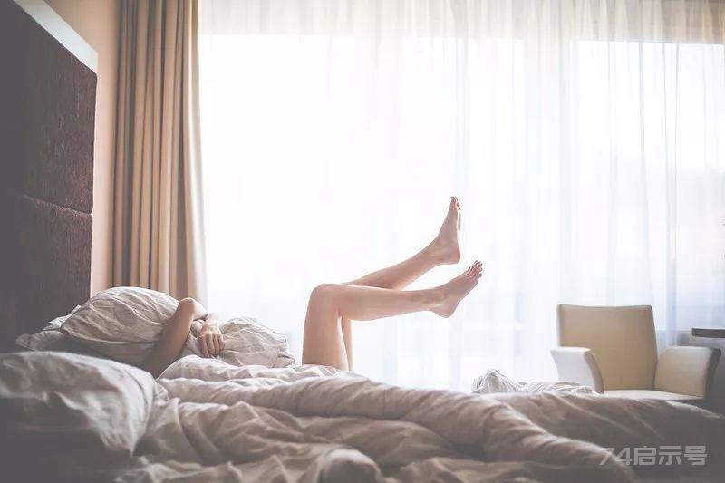 在睡眠中补肾生阳气的功法：“还阳卧”和“混元卧”！