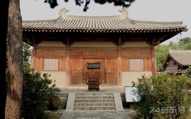 中华古建筑艺术瑰宝：南禅寺大殿