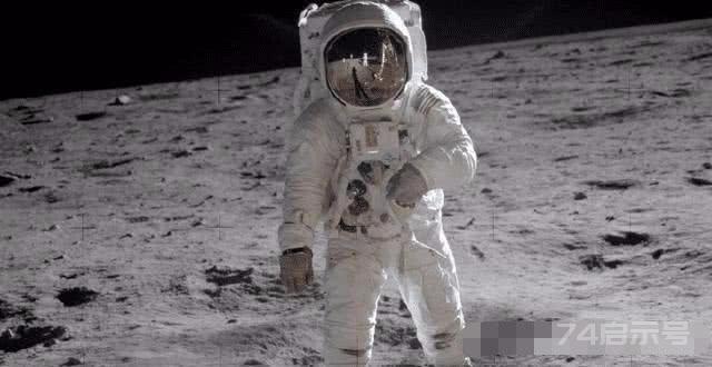 今天算是明白了，为什么宇航员不敢在月球上撒尿