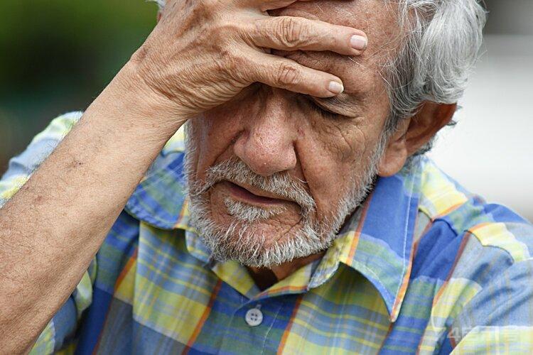 4个症状代表你步入老年痴呆！中老年人要特别留意