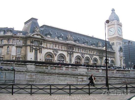法国·1901年巴黎里昂地中海铁路公司股东大会银章（O.Roty作品）