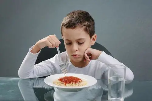 孩子长期便秘是和饮食起居有关系吗？