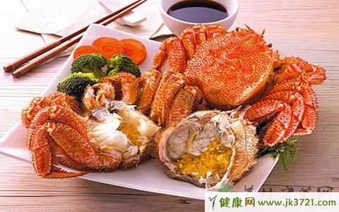生吃螃蟹易得什么病_螃蟹可以生吃吗_螃蟹能生吃吗