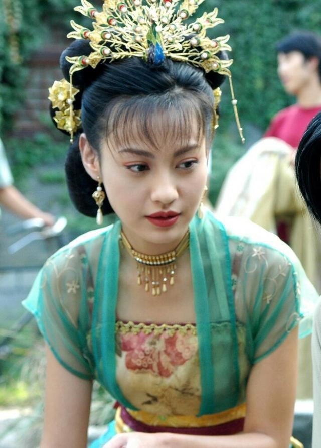 刺激鱼儿开口的小药_小鱼儿与花无缺演员表_小鱼儿与花无缺同人--聆花烬