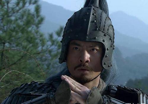 三国演义中，拥有外号的谋士，或龙或虎，名满天下