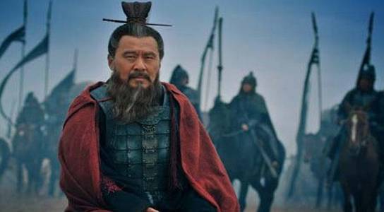 此人是三国第一飞将，却背负着千古骂名，如今墓地却无人问津