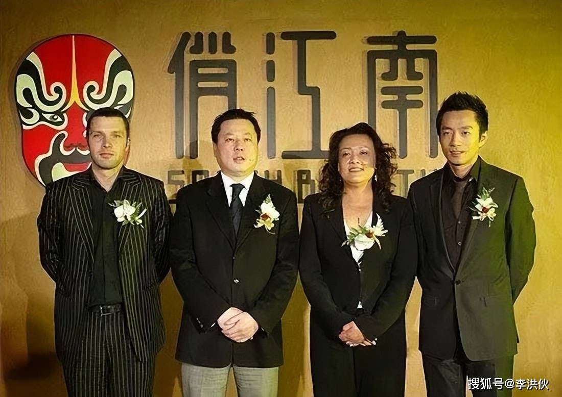 从白手起家到身家10亿，60岁张兰仍能东山再起，大S根本不是对手