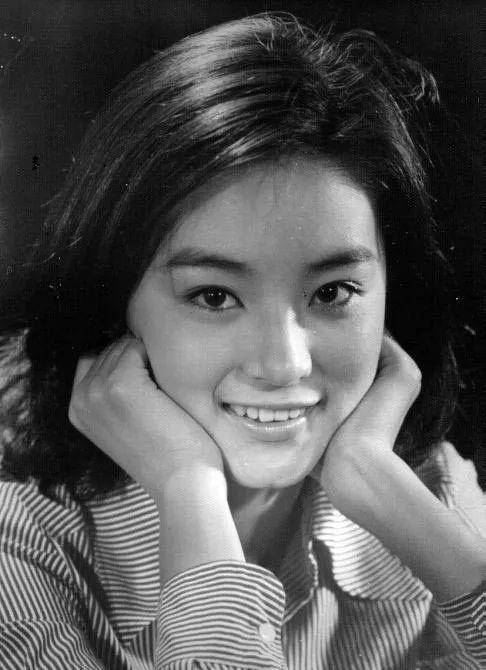 “拍过100多部电影，演过100多个角色，林青霞最难演的是林青霞”