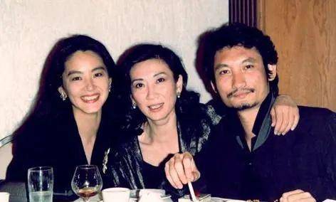 “拍过100多部电影，演过100多个角色，林青霞最难演的是林青霞”