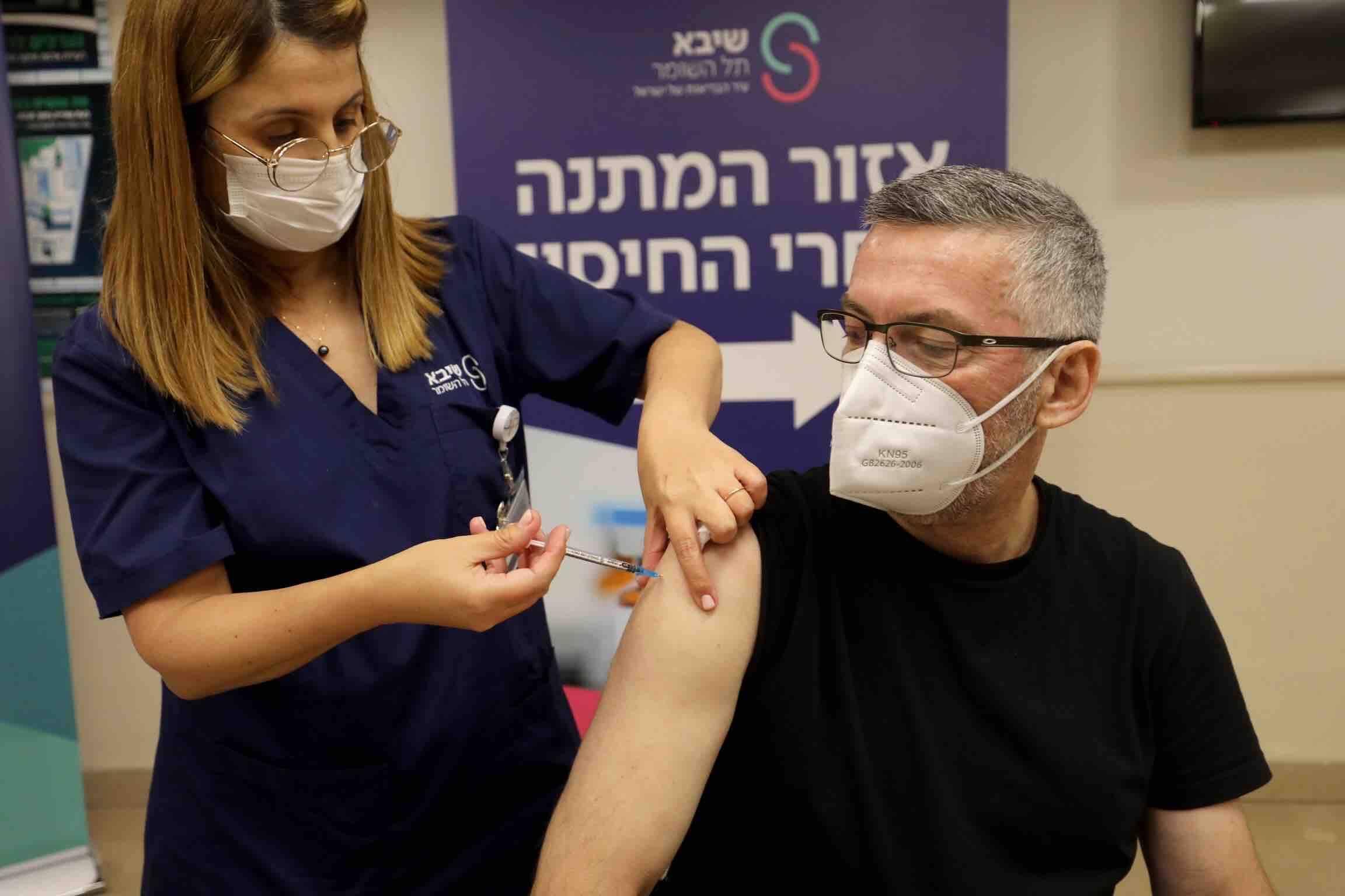 以色列接种第四剂疫苗近一年，第五剂也已安排上