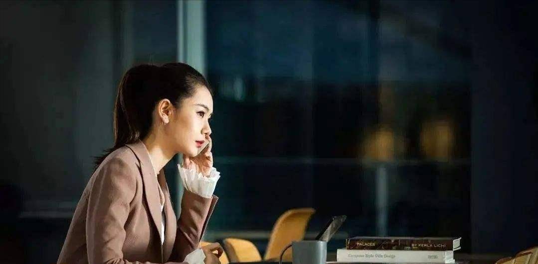 2021年，云南一女高管网购被捕，所作所为悔不当初，她是谁？