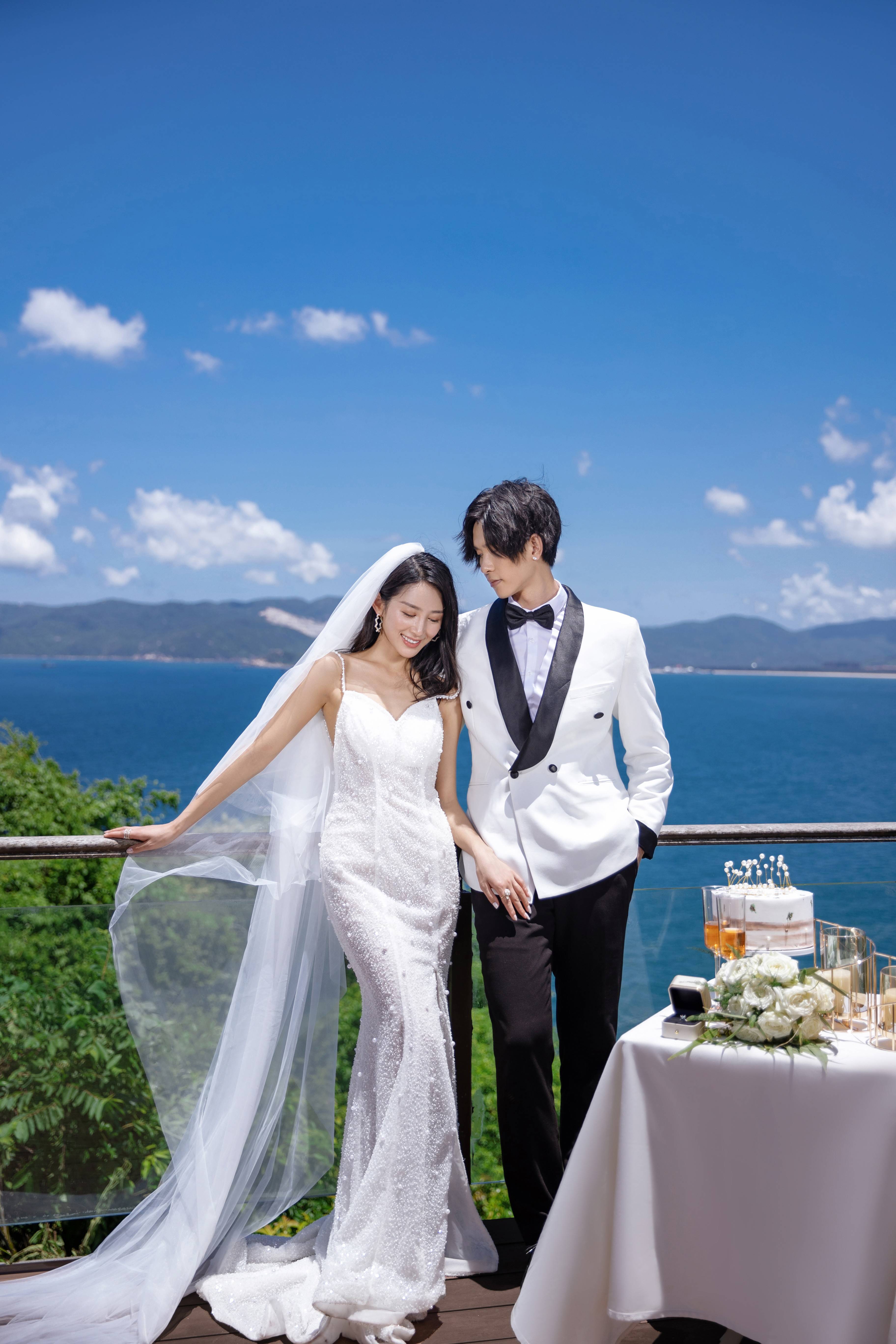三亚婚纱照哪家好？元气情侣的三亚旅拍婚纱照榜单