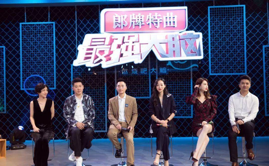 “较真”的女制片人桑洁为何回怼网友？