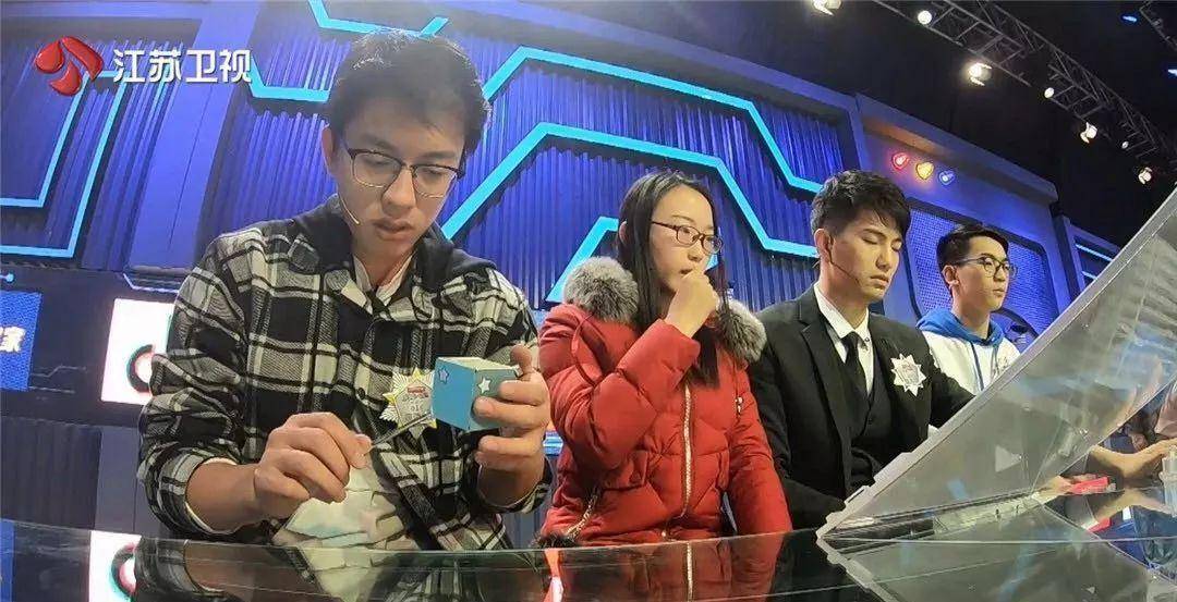 “较真”的女制片人桑洁为何回怼网友？