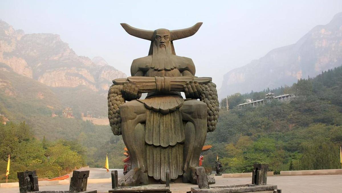人文初祖黄帝的生平经历，他是如何征东夷战九黎，而后一统华夏