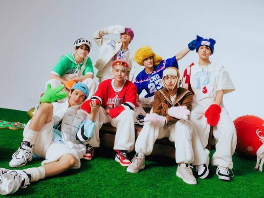NCT DREAM凭借新专辑《Candy》席卷歌曲排行榜
