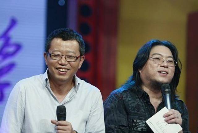 国籍又修改成美国，高晓松的出身很迷，卓越的家世不是洗白的理由