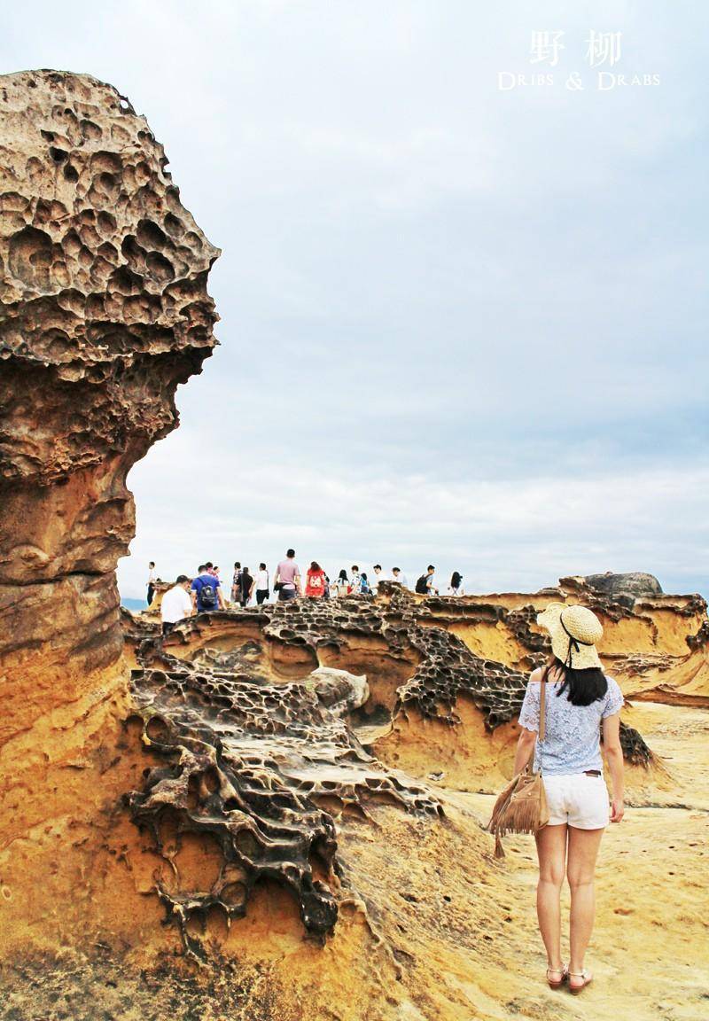 大自然鬼斧神工、巧夺天工佳作，形似“羊肚菌”的地质岩，我服了