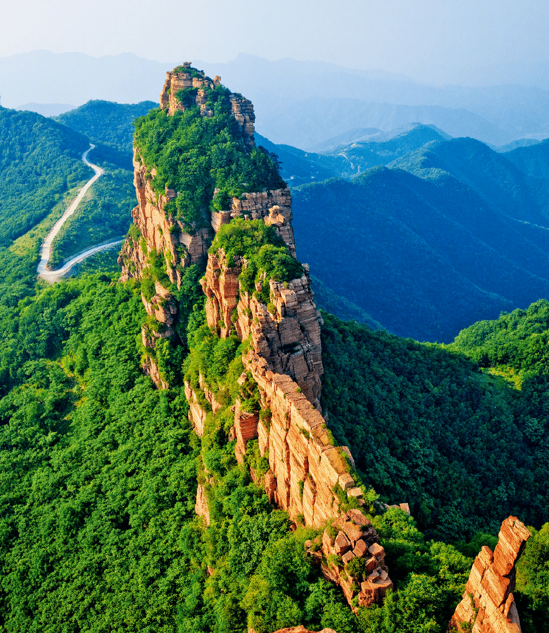 【地理素养】什么是“墙状山”？台湾海峡到底是内海还是国际水域？