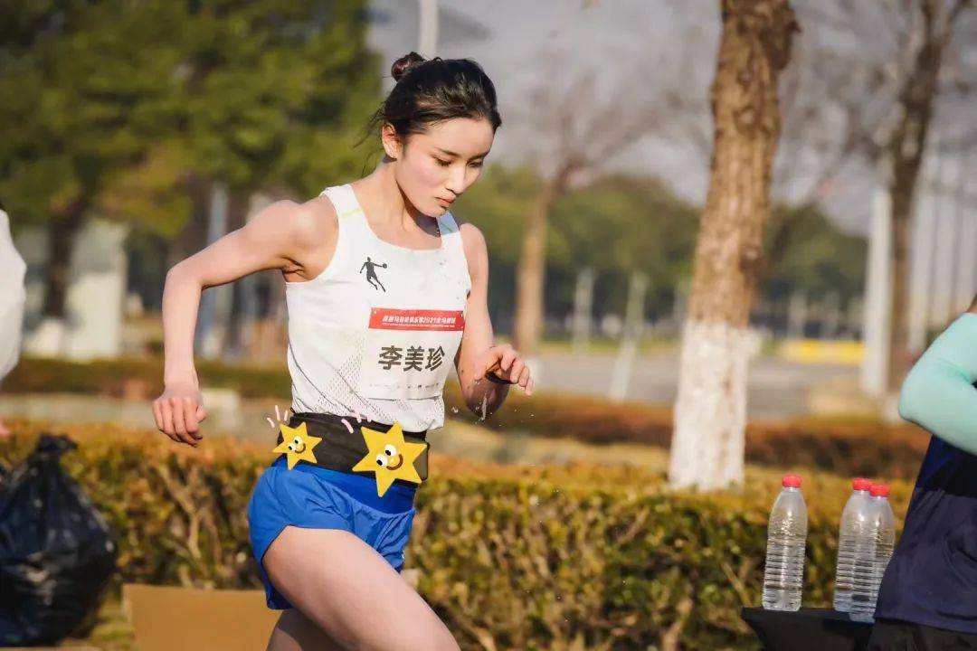 跑步女神李美珍：李芷萱的小师妹，颜值与实力俱全！