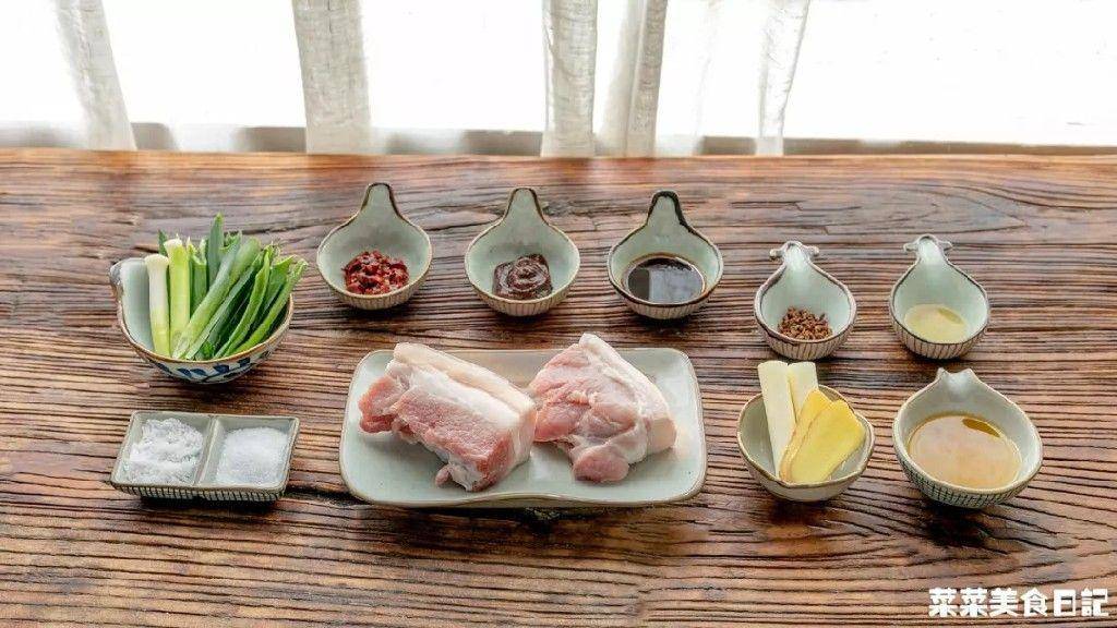 这道菜小小一片肉，能下三勺米饭！看一眼就馋哭你！