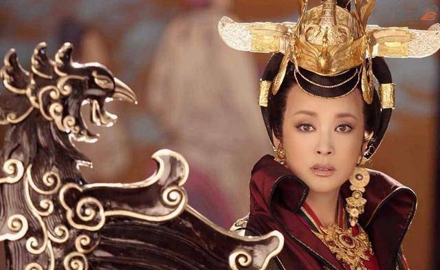 中国历史上唯一的女皇帝，真的叫“武则天”吗？小时候又叫什么