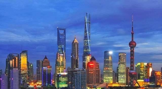 共和国的4个儿子：一个留洋气息很重，一个居民的优越感很强！