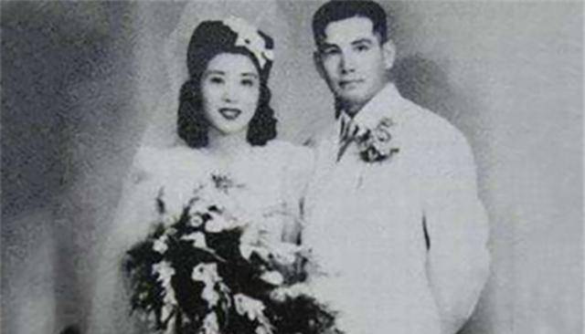 17岁少女嫁给42岁将军，一生不买日货，拒绝赵薇演自己，她是谁？
