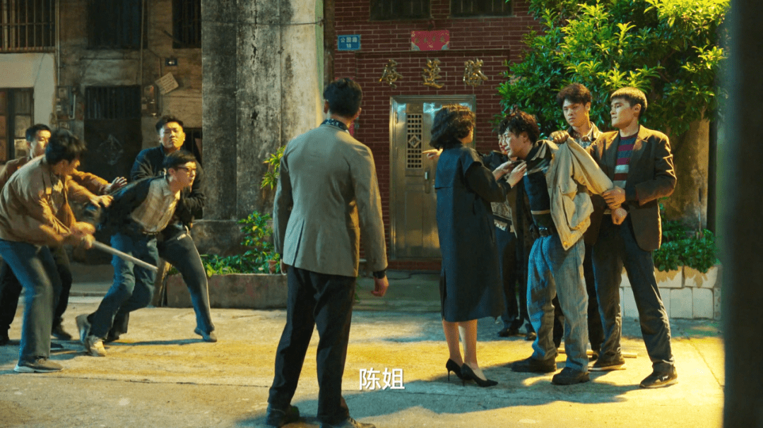 陈书婷能火向全国，是因为她身上，有满足中国人审美的5种女人味