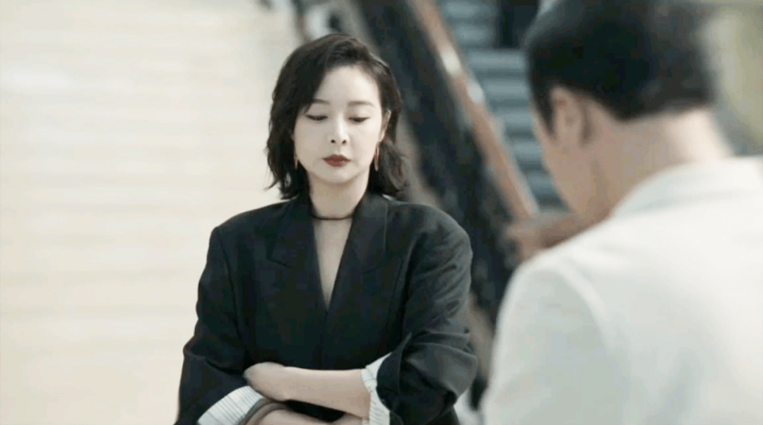 陈书婷能火向全国，是因为她身上，有满足中国人审美的5种女人味