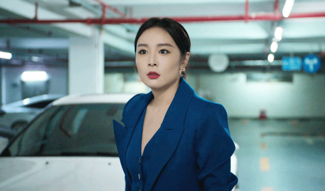 陈书婷能火向全国，是因为她身上，有满足中国人审美的5种女人味