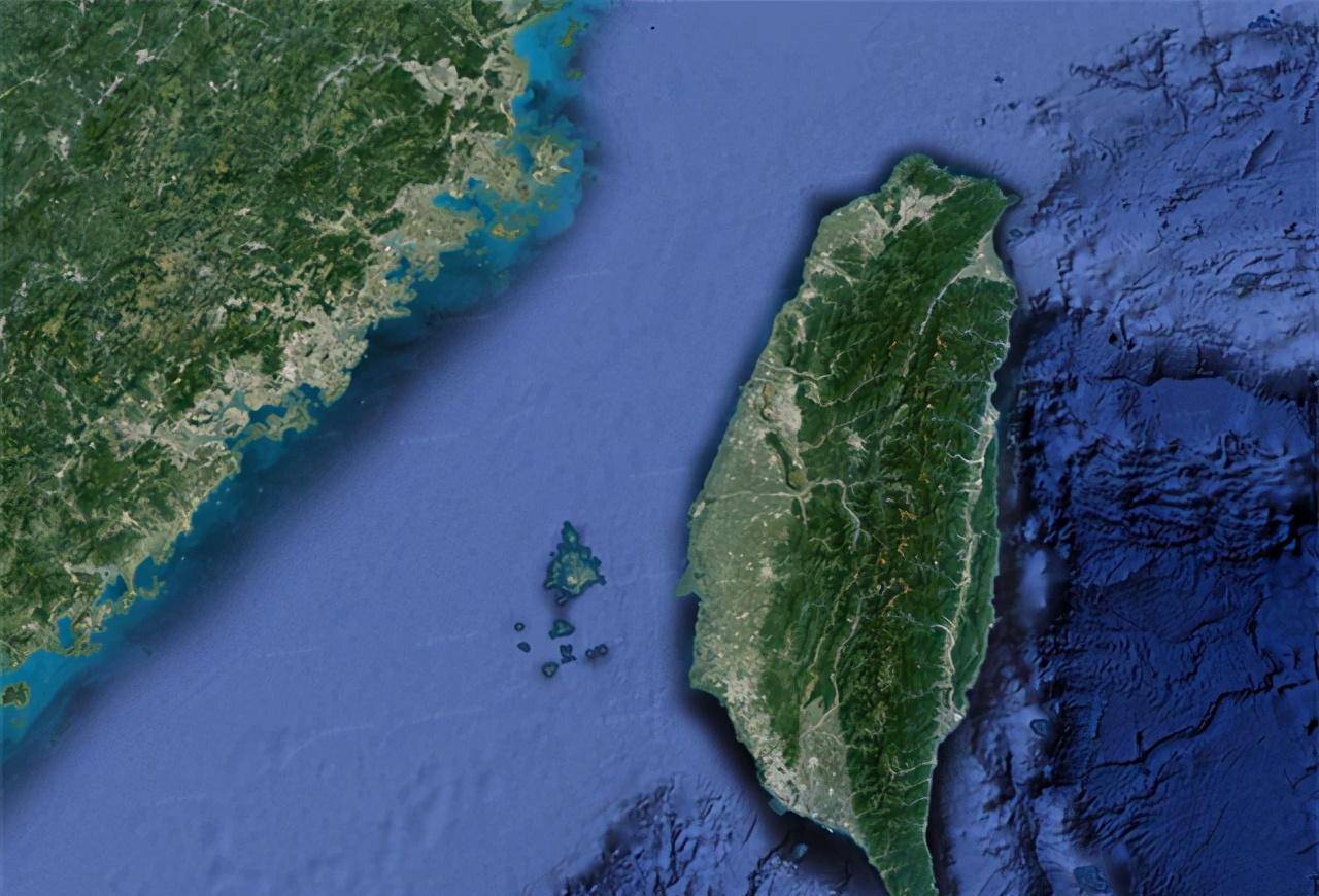 金门岛离大陆仅有2公里，为何偏偏归200公里外的台湾管？
