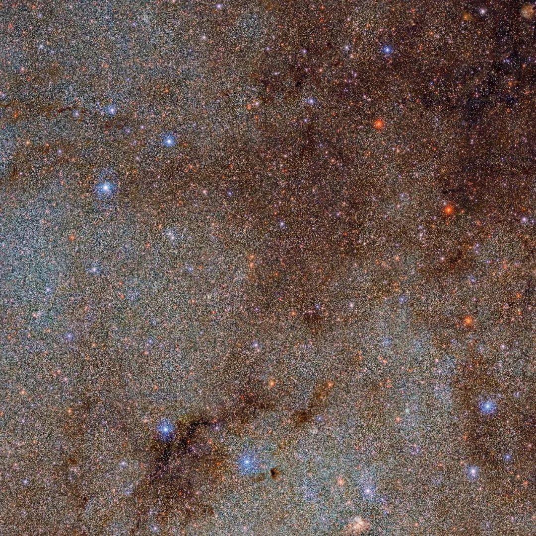同时摄入33.2亿个天体：天文学家绘制银河系“千里江山图”