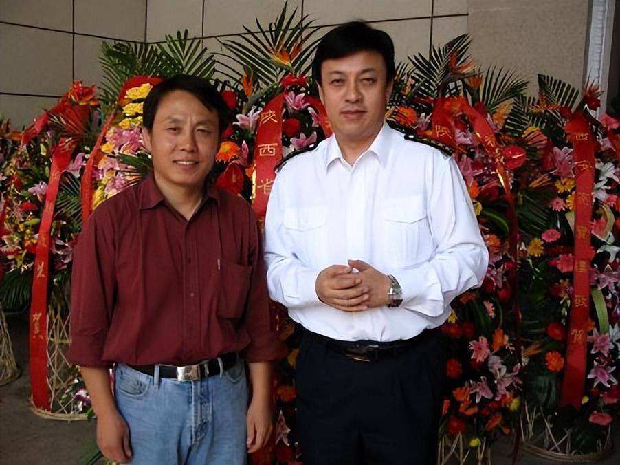 歌唱家吕继宏：63岁未婚无儿无女，却和不婚不育的张也在一起21年