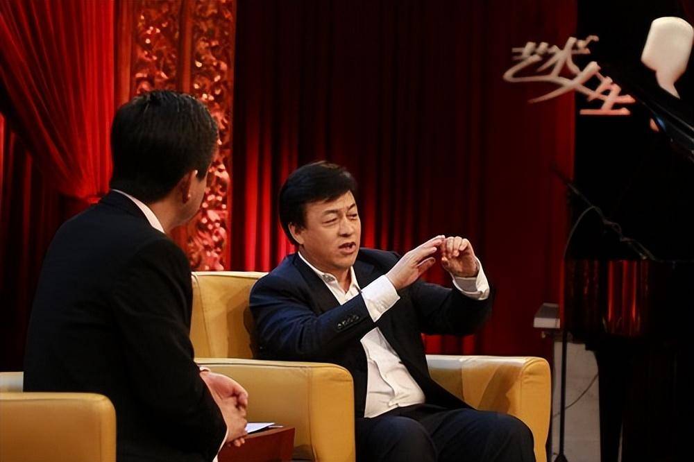 歌唱家吕继宏：63岁未婚无儿无女，却和不婚不育的张也在一起21年