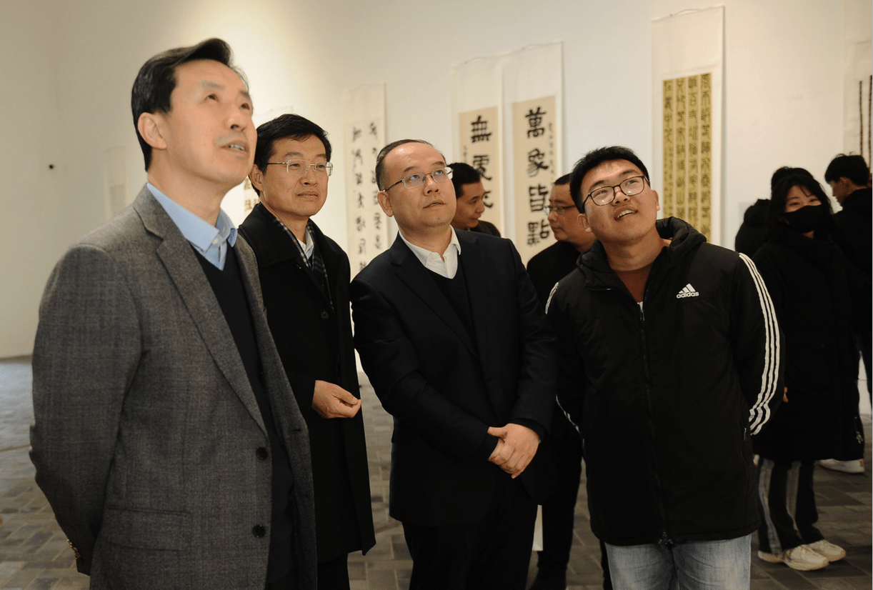 第七届孔孟之乡汉碑行“熔古铸今”济宁市篆舜书法作品展举行