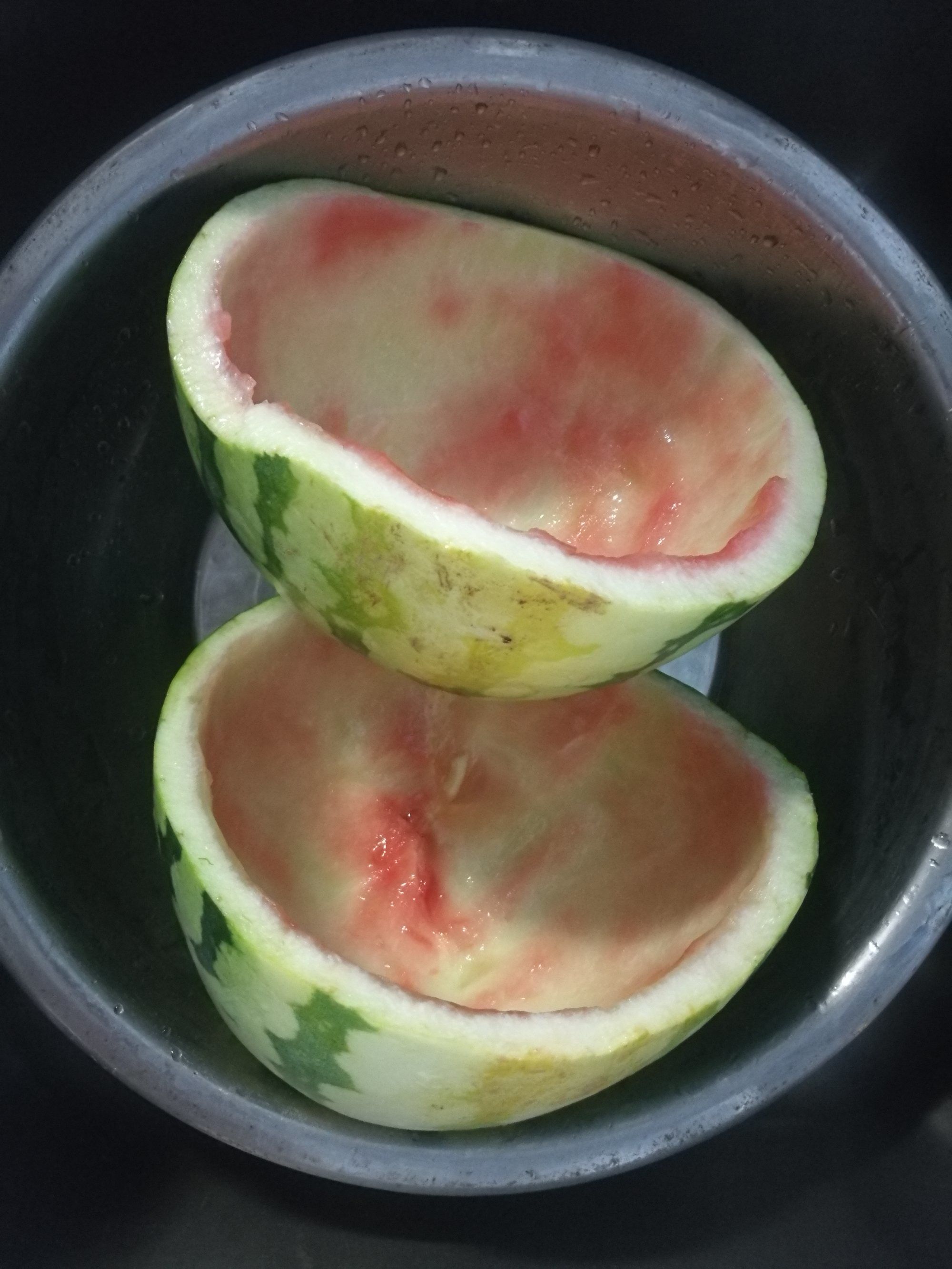 鱼的营养成分及价值_蜜蜡留皮价值高吗_西瓜皮的营养价值