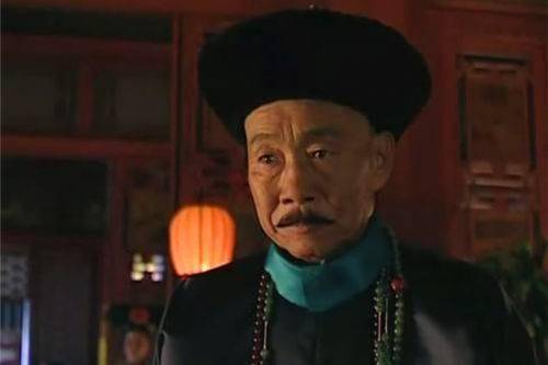 慈禧宠臣荣禄的官职有多高，相当于现在的什么官职？级别确实很牛