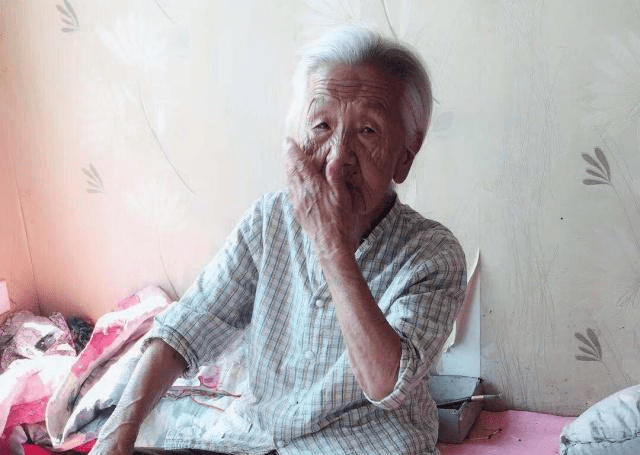 3斗米换来的“童养媳”104岁了，长寿秘诀：必须有一个好心态