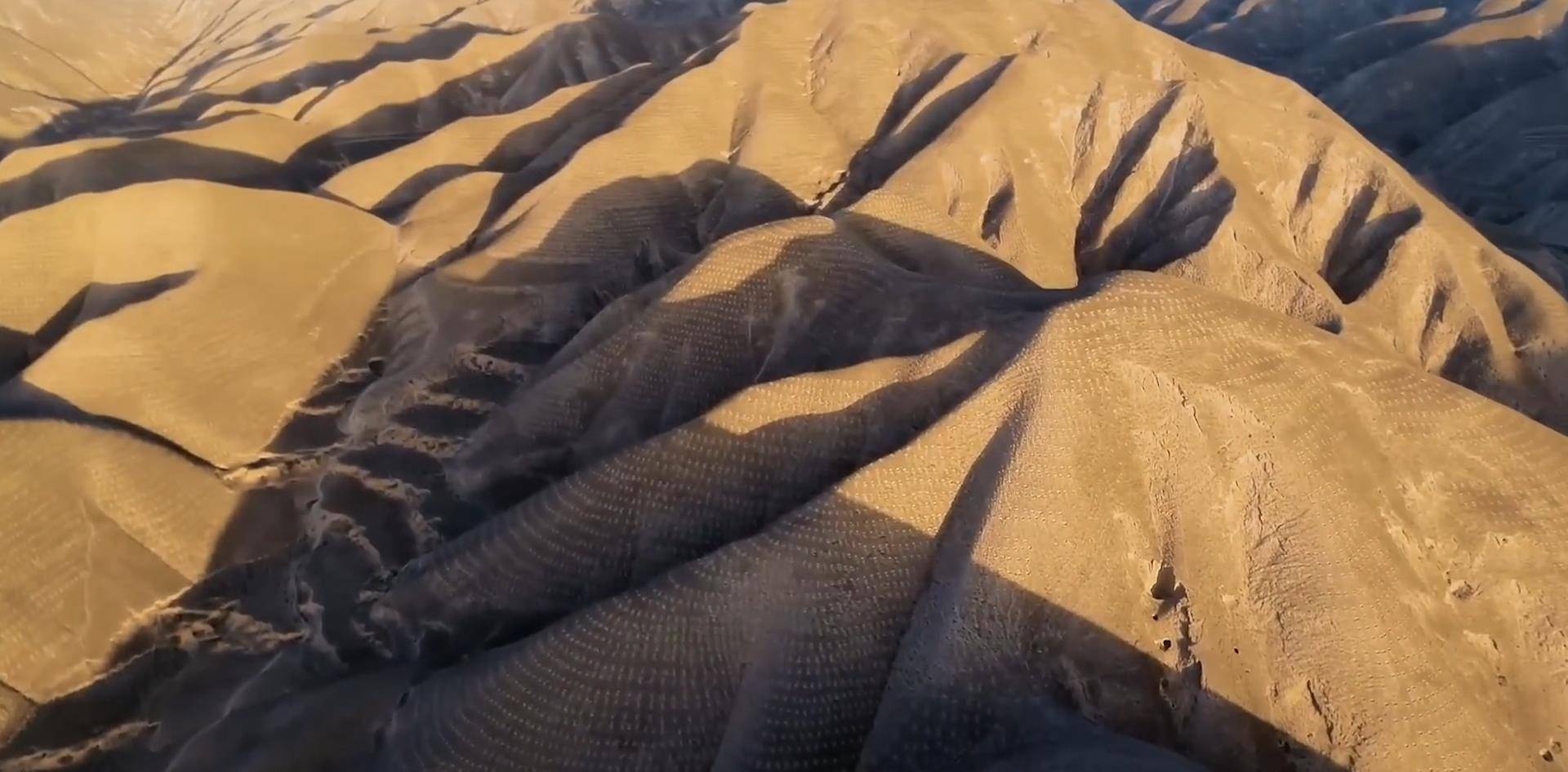 不适合居住的黄土高原，中国用了70年来治沙，目前怎么样了？