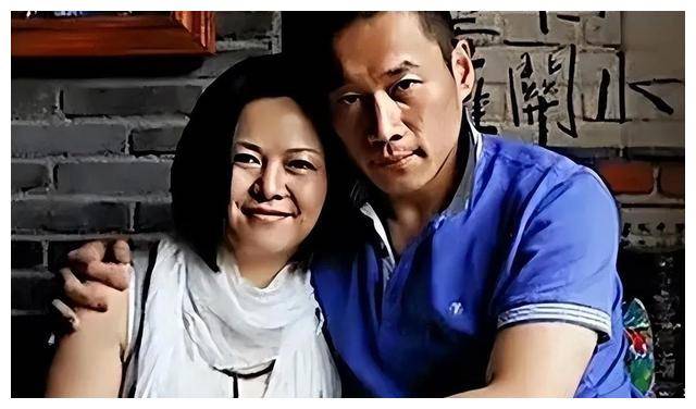 “武松”丁海峰疑似移民美国，豪宅曝光面积很大，网友追问不回答